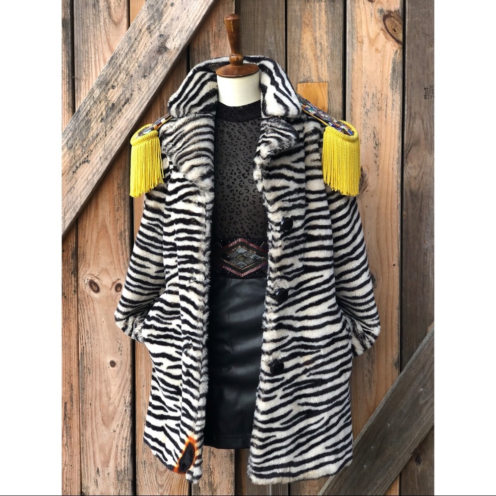 Zebra coat vintage with epaulettes festival SM sgt pepper